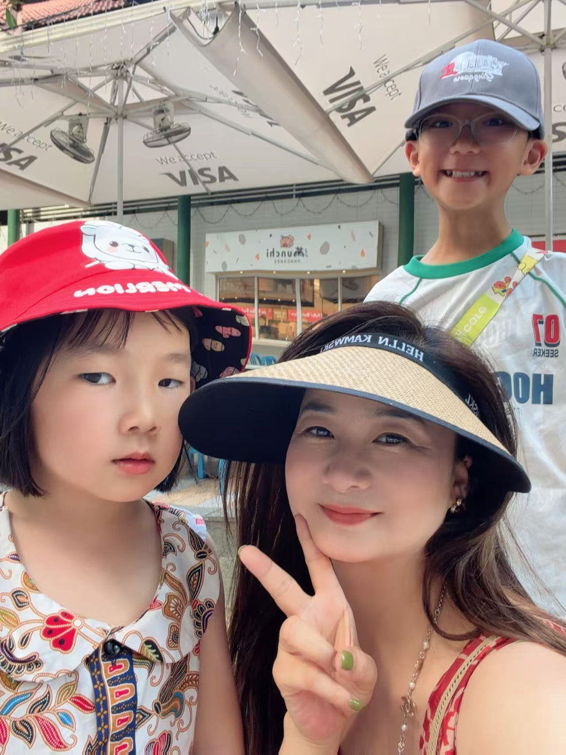 Mother’s Day Special: Two Kids, 30,000 Customers, and Ten Years of Perseverance