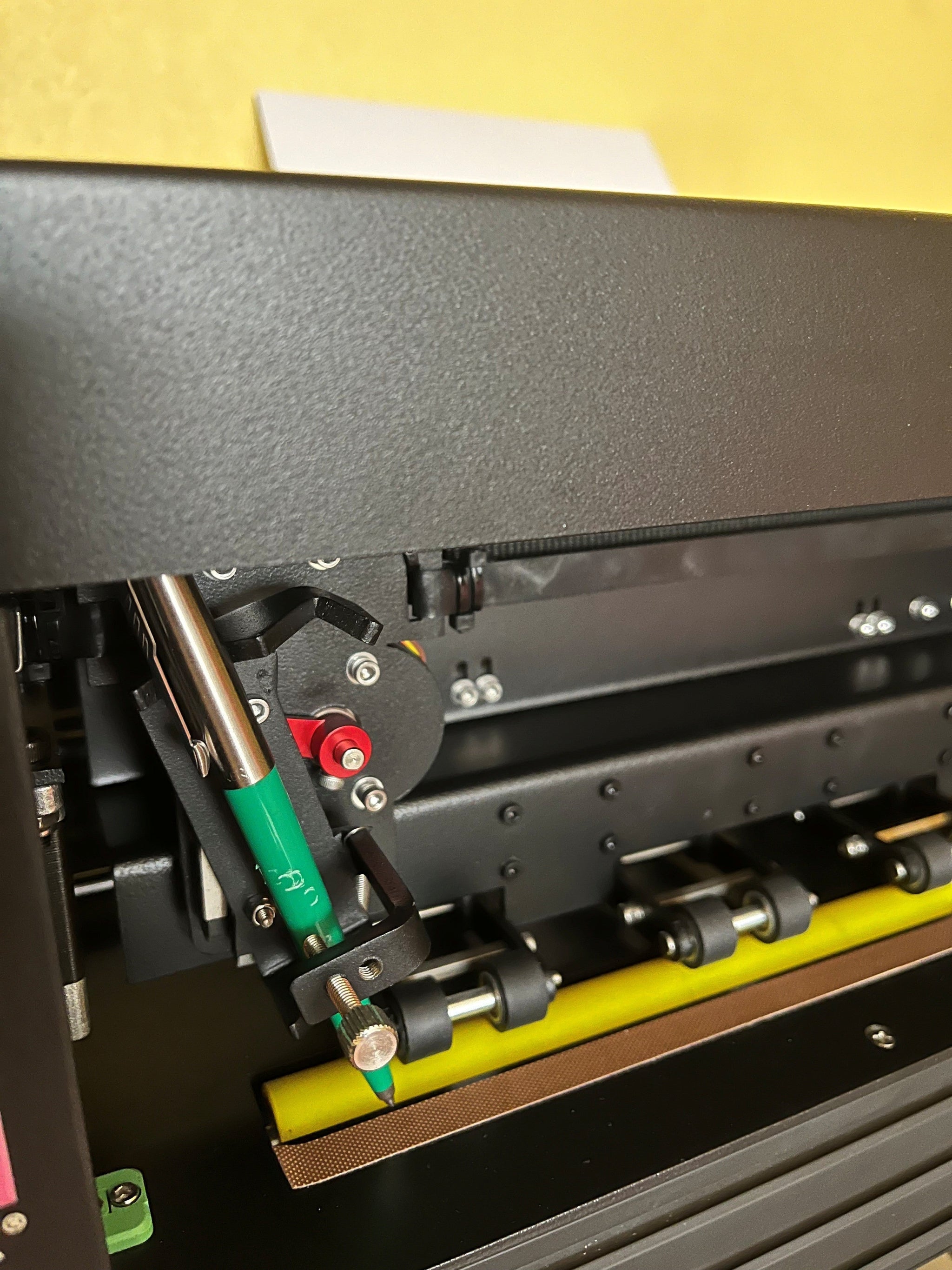 Direct Marketing Business Case Study: How We Automated 150+ Handwritten Letters Daily Using the UUNA TEK iAuto Handwriting Machine