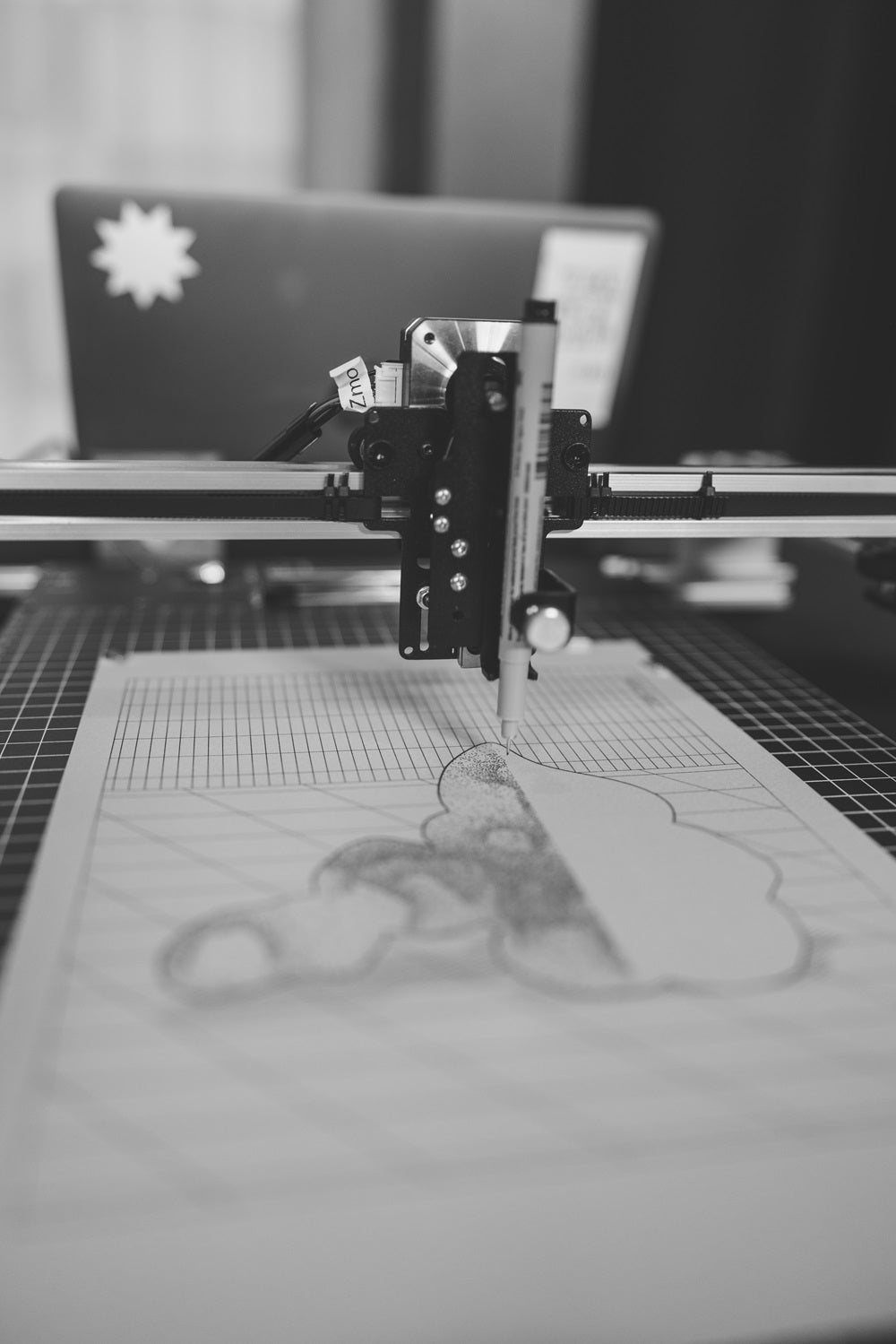 iDraw H A3 Pen Plotter Drawing Robot Pen Plotter Drawing Machine Writing Machine Signature Machine| UUNA TEK - UUNA TEK CO.,LIMITED